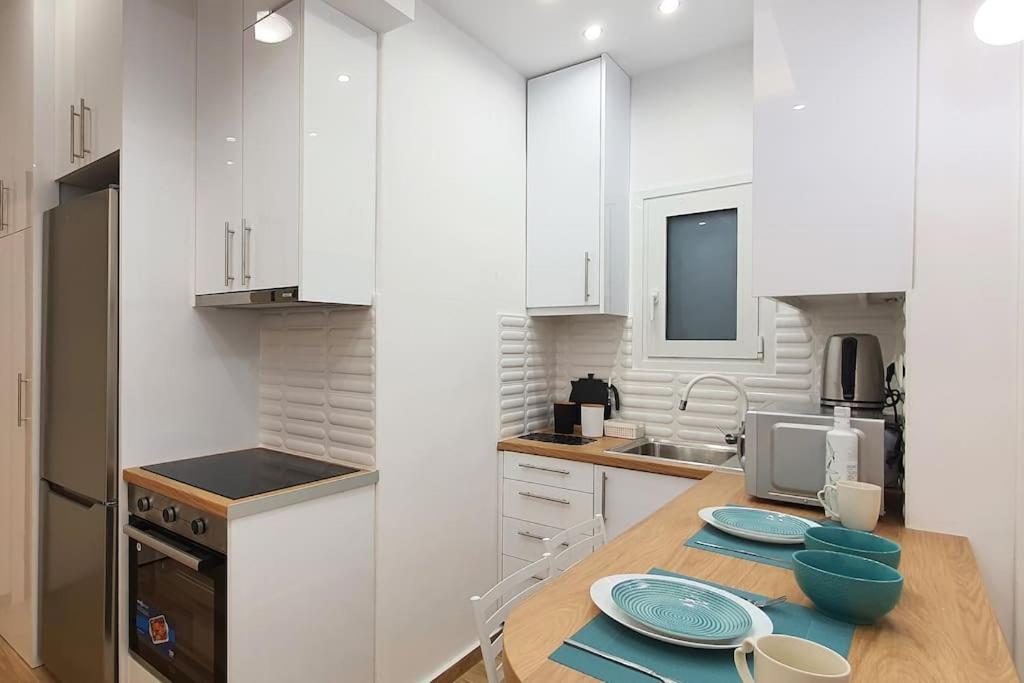 Acropolis Thisio Apartment 2 Bedrooms 2 Bathrooms Athen Eksteriør bilde